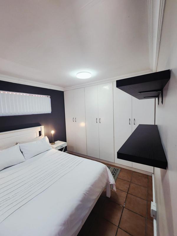 To Let 1 Bedroom Property for Rent in Vierlanden Western Cape